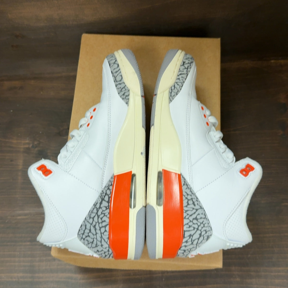 Jordan 3 Retro Georgia Peach (Women's) Size 8.5W (Pre-Owned) - Image 6