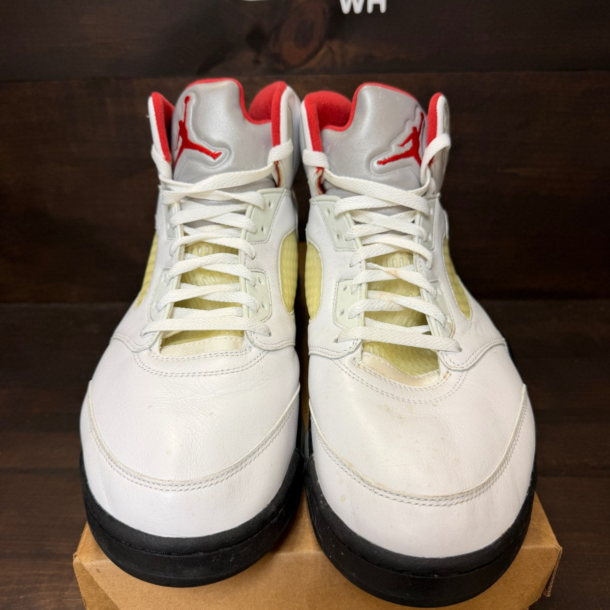 Jordan 5 Retro Fire Red Silver Tongue (2020) Size 15 (Pre-Owned) - Image 3