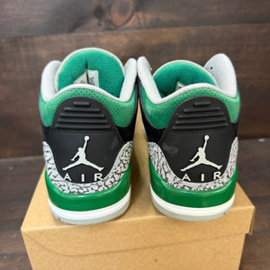 Jordan 3 Retro Pine Green Size 7.5 (Pre-Owned) - Image 3