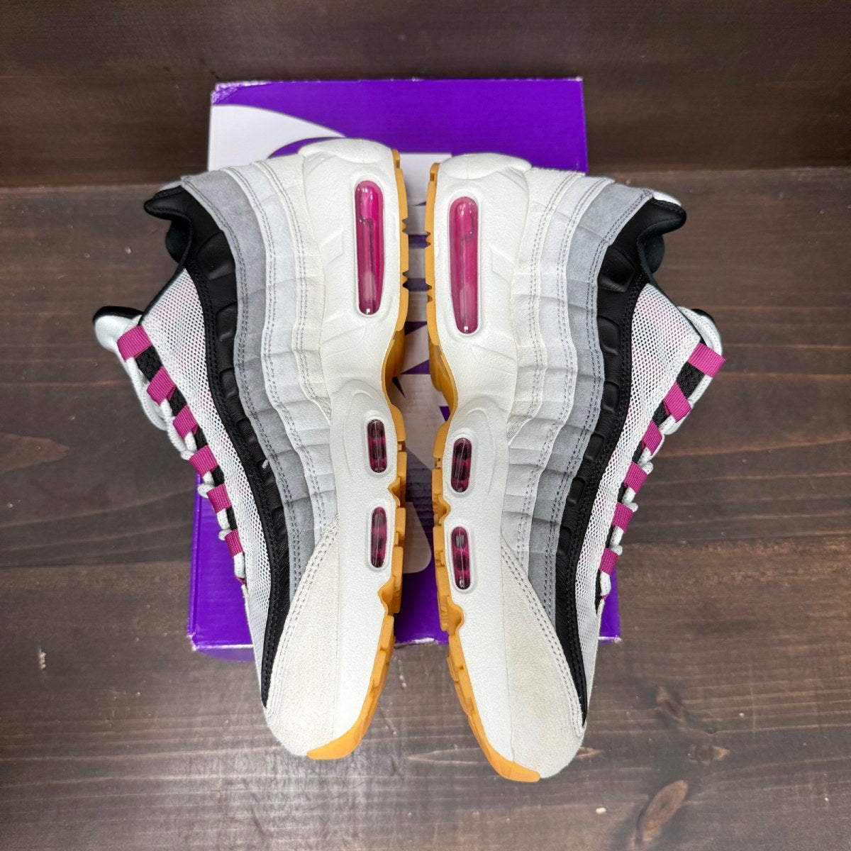 Nike Air Max 95 SB Cactus Flower - Image 3