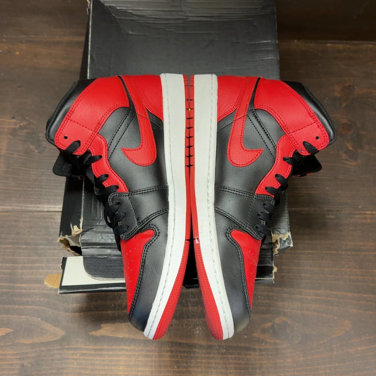 Jordan 1 Mid Banned (2020) Size 9.5 (Pre-Owned) - aux