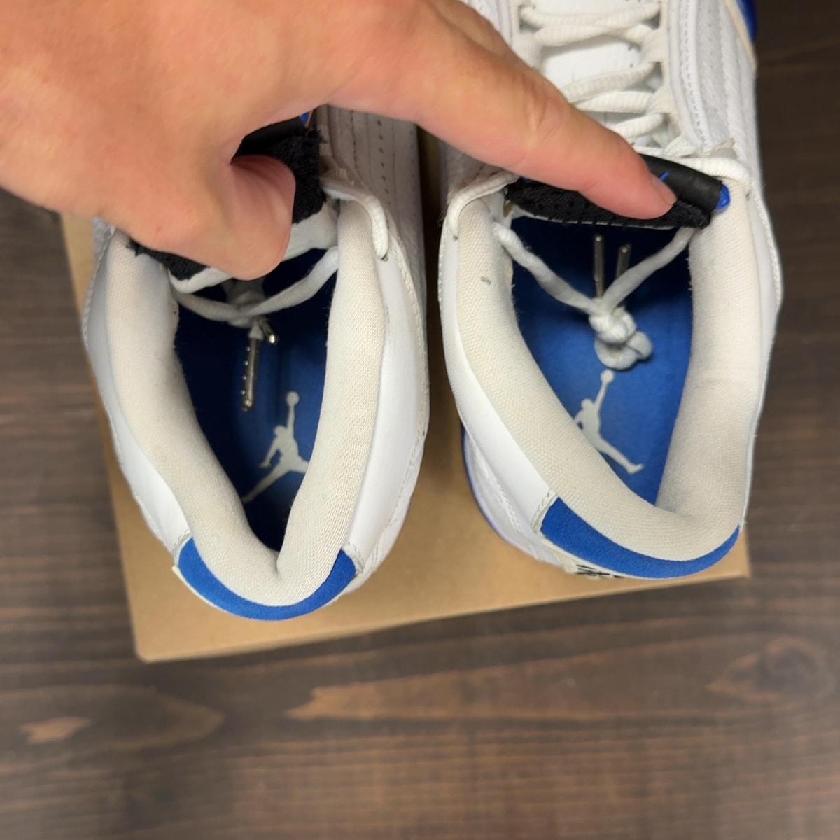 Jordan 14 Retro White Hyper Royal Size 8.5 (Pre-Owned) - Image 6
