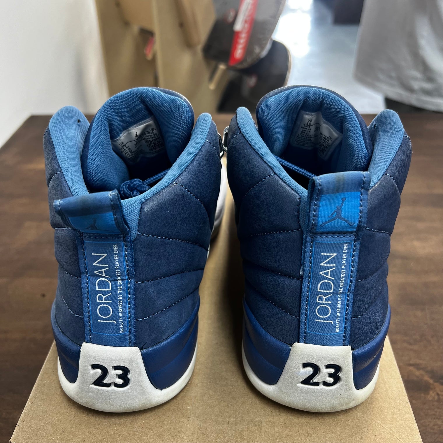 Indigo Jordan 12 Retro (USED,NO BOX)