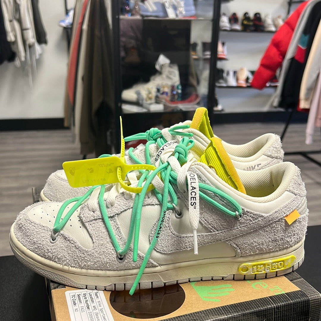 Lot 14 Off-White Dunk Low (USED)