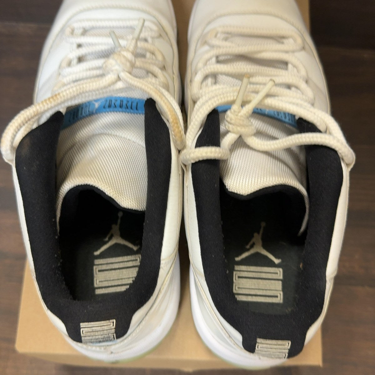 Jordan 11 Retro Low Legend Blue Size 12 (Pre-Owned) - Image 5