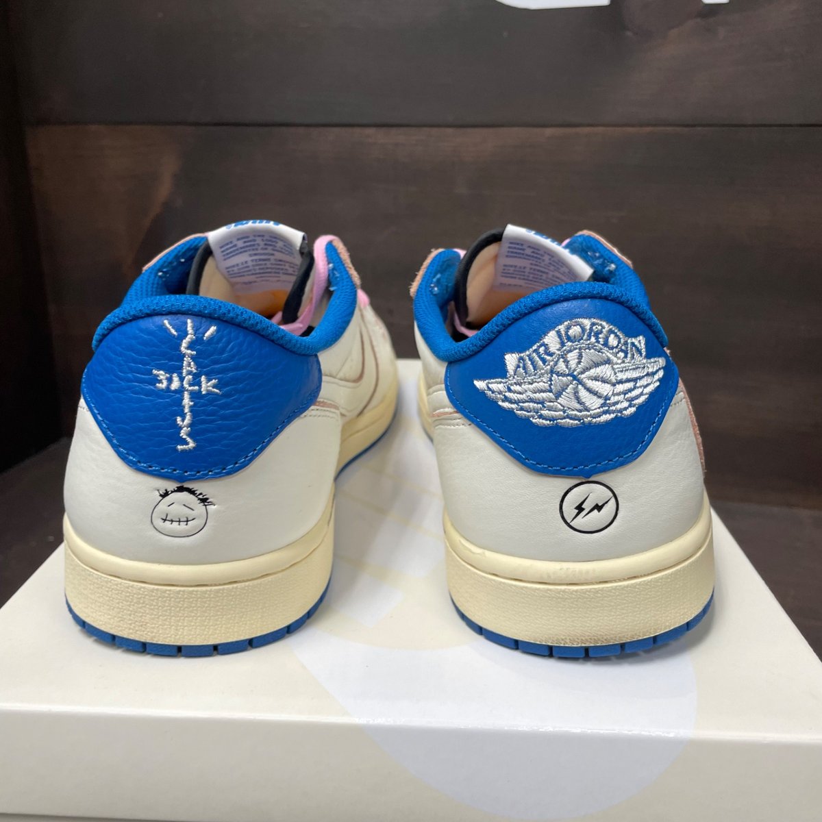 Jordan 1 Retro Low OG SP Fragment x Travis Scott Sail Military Blue Size 11.5 (Pre-Owned) - side
