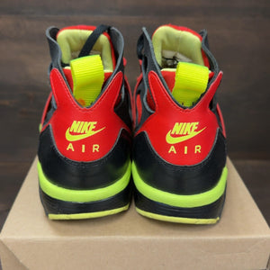 Nike Air Trainer Huarache Black Volt University Red Size 11 (Pre-Owned) - Image 5