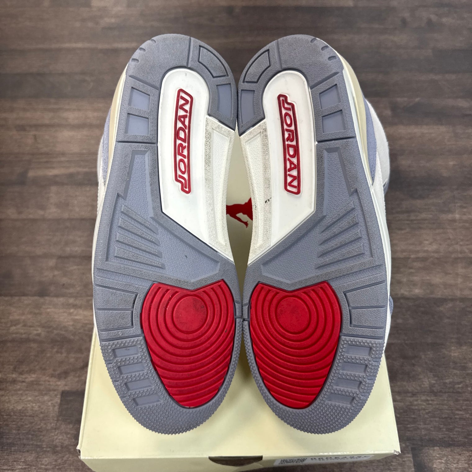 Jordan 3 Muslin (Lightly Worn)