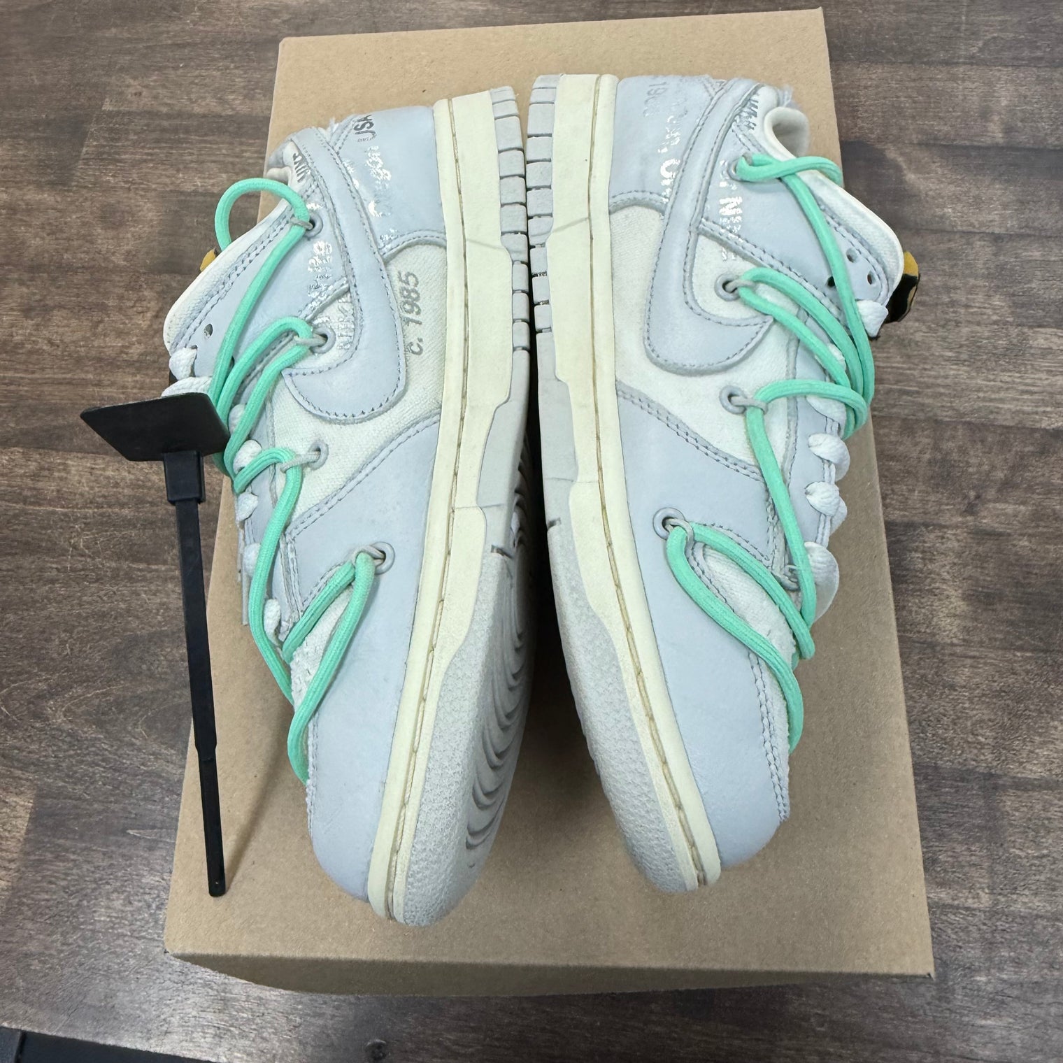 Lot 04 of 50 Off-White Dunk Low (USED,No Box)