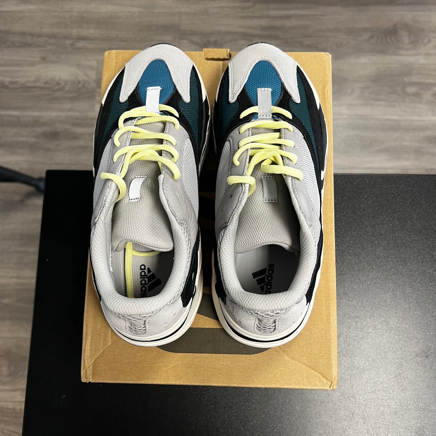 Waverunner Yeezy 700 (Lightly worn)