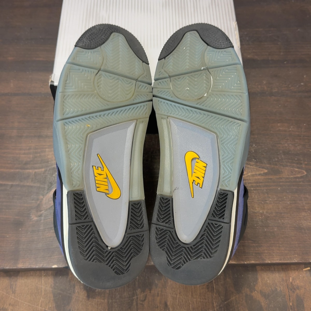 Jordan 4 Retro Lakers - Image 8