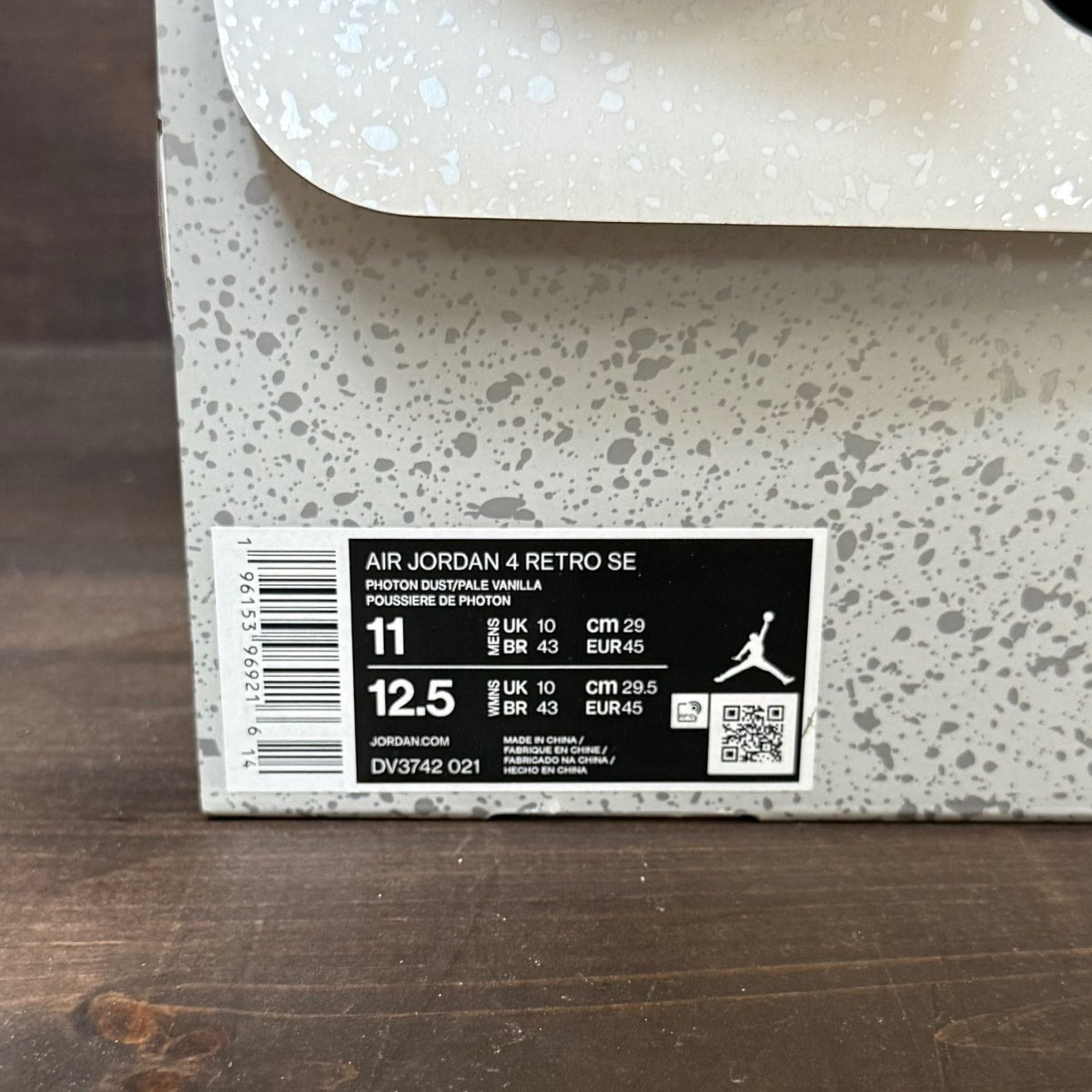 Jordan 4 Retro SE Craft Photon Dust - Image 6
