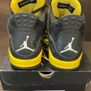 Jordan 4 Retro Thunder (2023) Size 9 (Pre-Owned) - aux