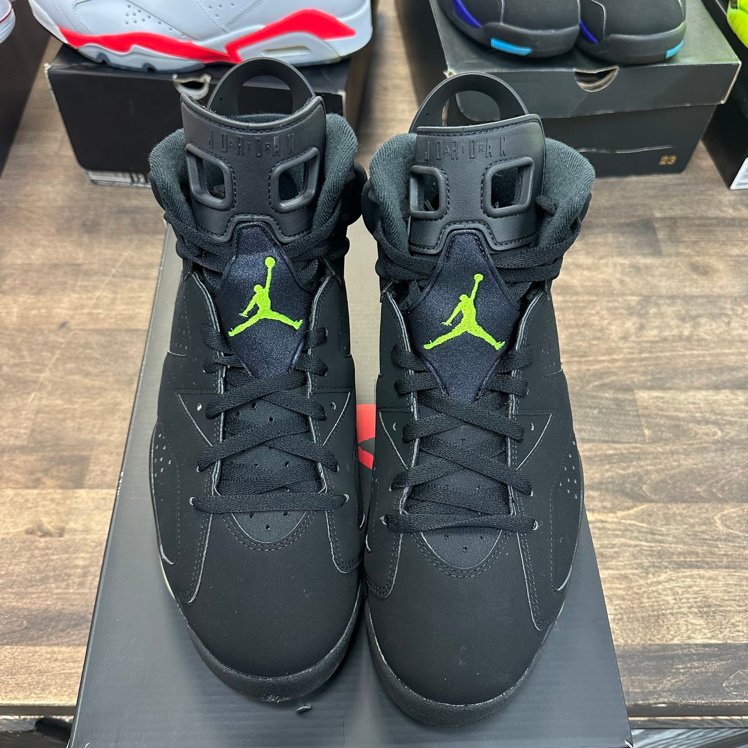 Electric Green Jordan 6 Retro (USED)