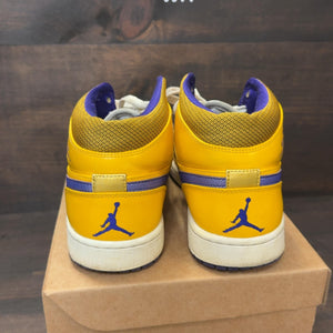 Jordan 1 Mid Lakers Size 9.5 (Pre-Owned) - Image 4