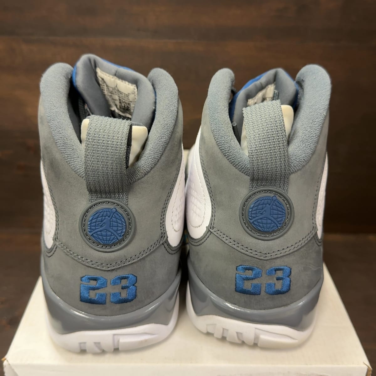 Jordan 9 Retro Flint Grey French Blue (2026) Size 11.5 (Pre-Owned) - aux