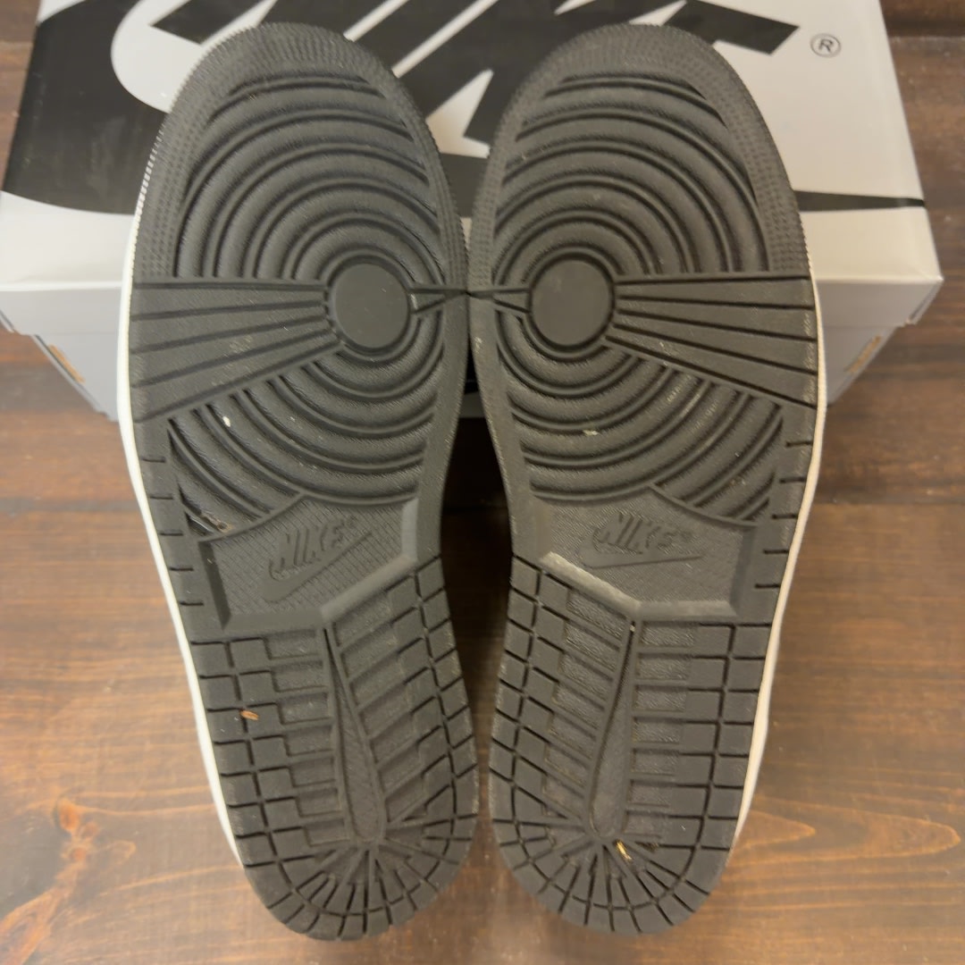 Jordan 1 Retro Low OG Shadow (2024) - Image 7