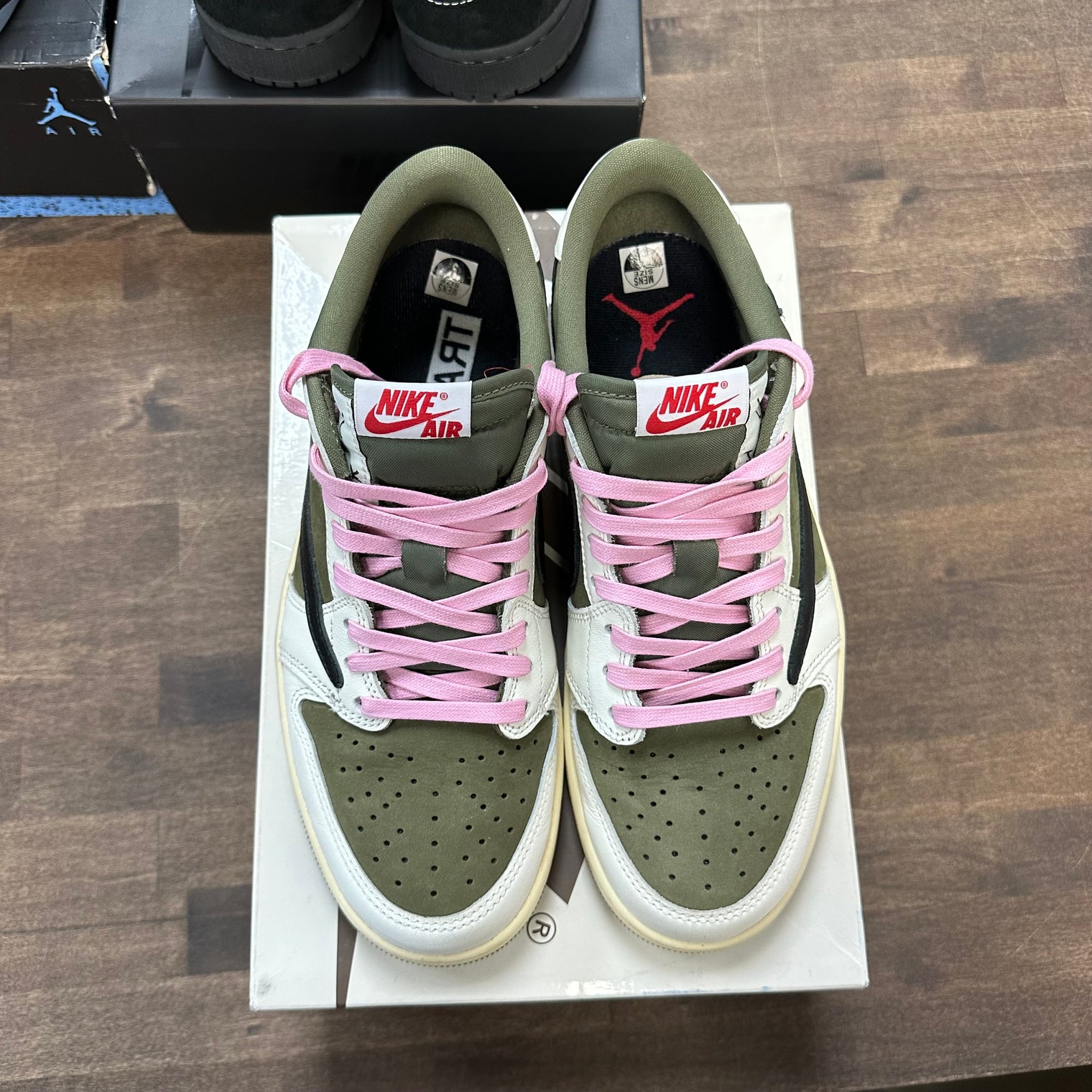 Travis Scott Medium Olive Jordan 1 Low OG SP (USED)