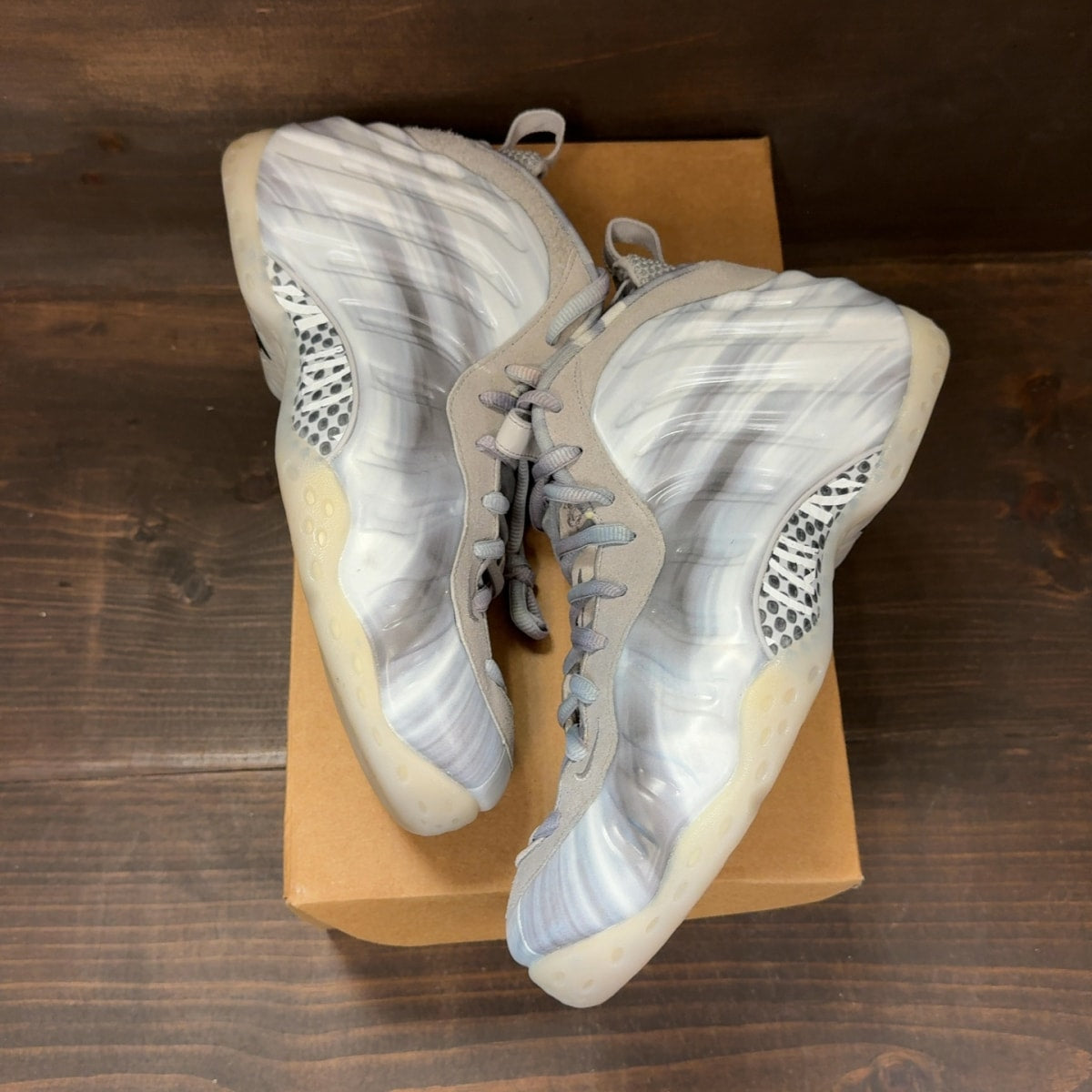 Nike Air Foamposite One Dream A World Grey Size 10.5 (Pre-Owned) - Image 2