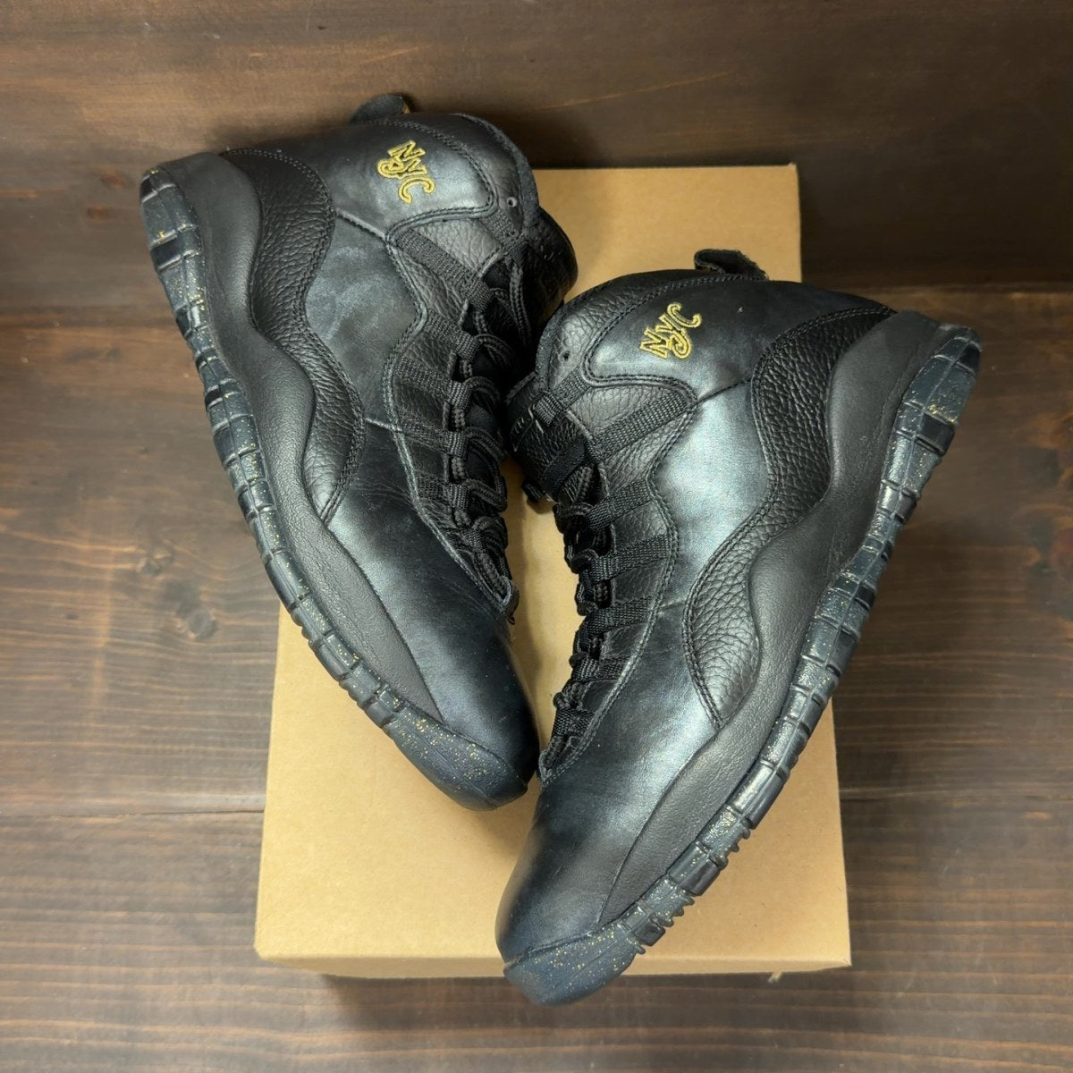 Jordan 10 Retro New York City (2016) Size 10 (Pre-Owned) - Image 2