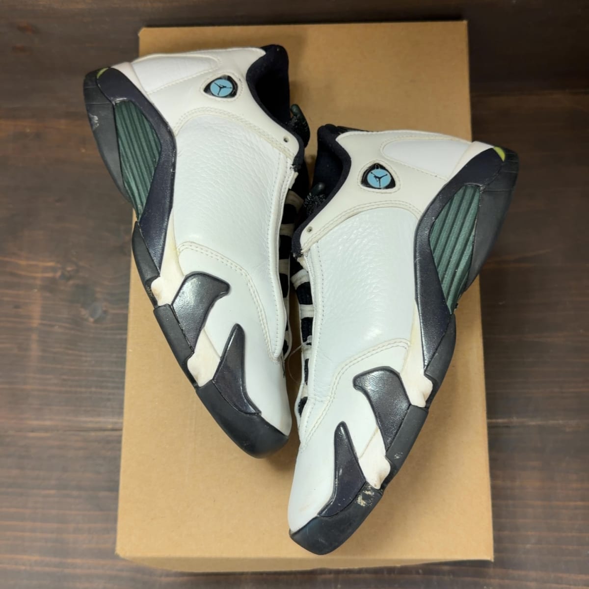 Jordan 14 Retro Oxidized Green (2016) (GS) Size 5Y (Pre-Owned) - back