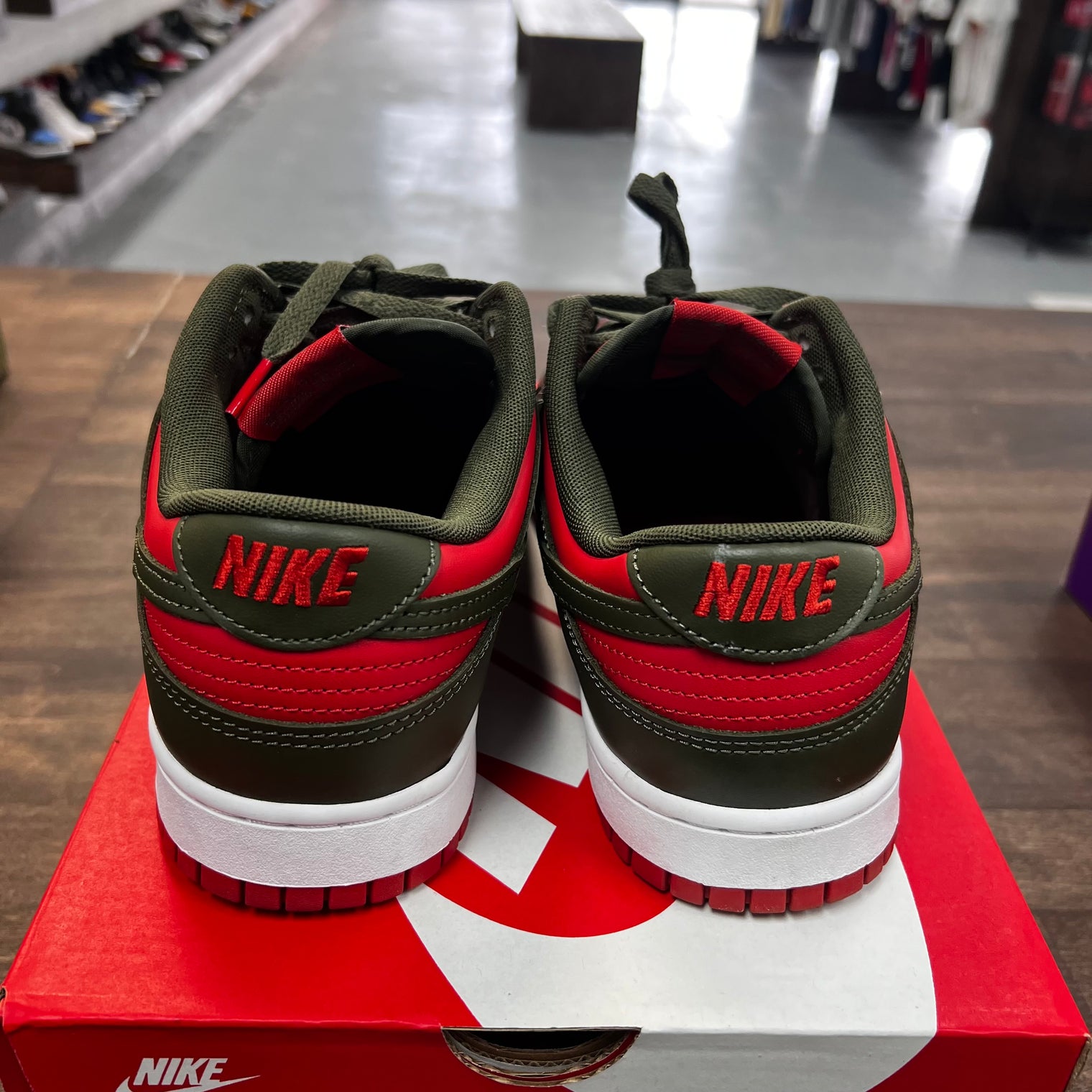 Khaki Red Dunk Low (USED)