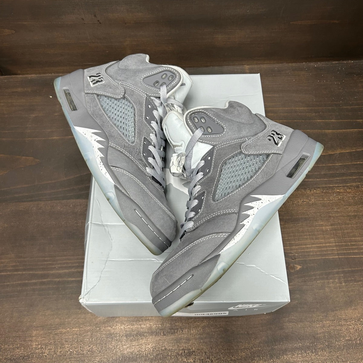 Jordan 5 Retro Wolf Grey (2026) - Image 2