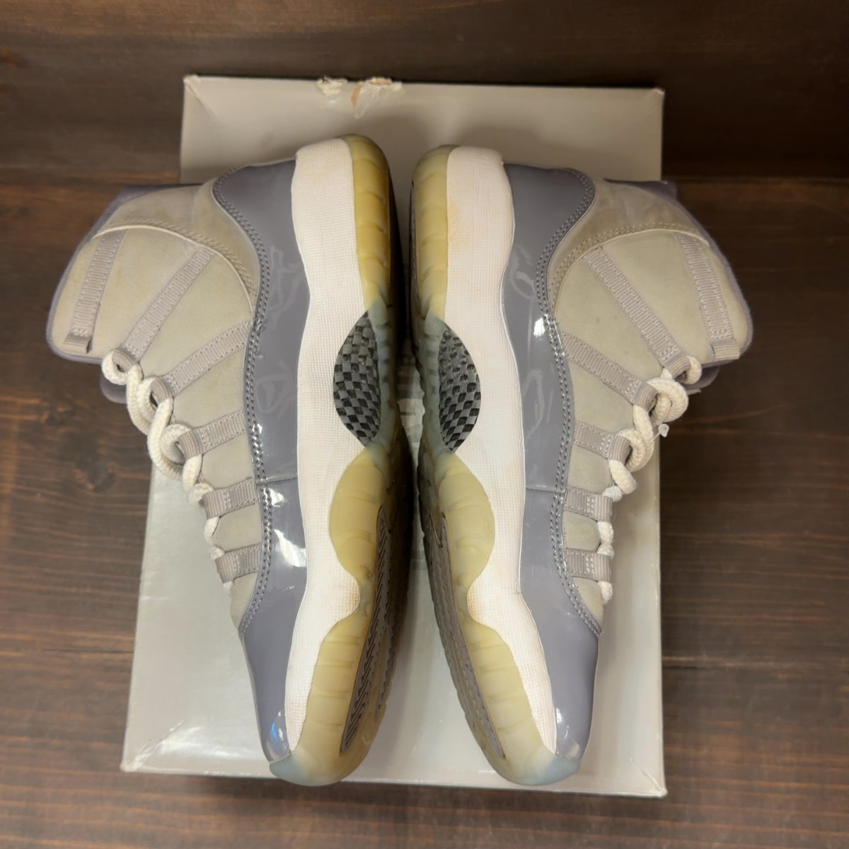Jordan 11 Retro Cool Grey (2021) (GS) - Image 4