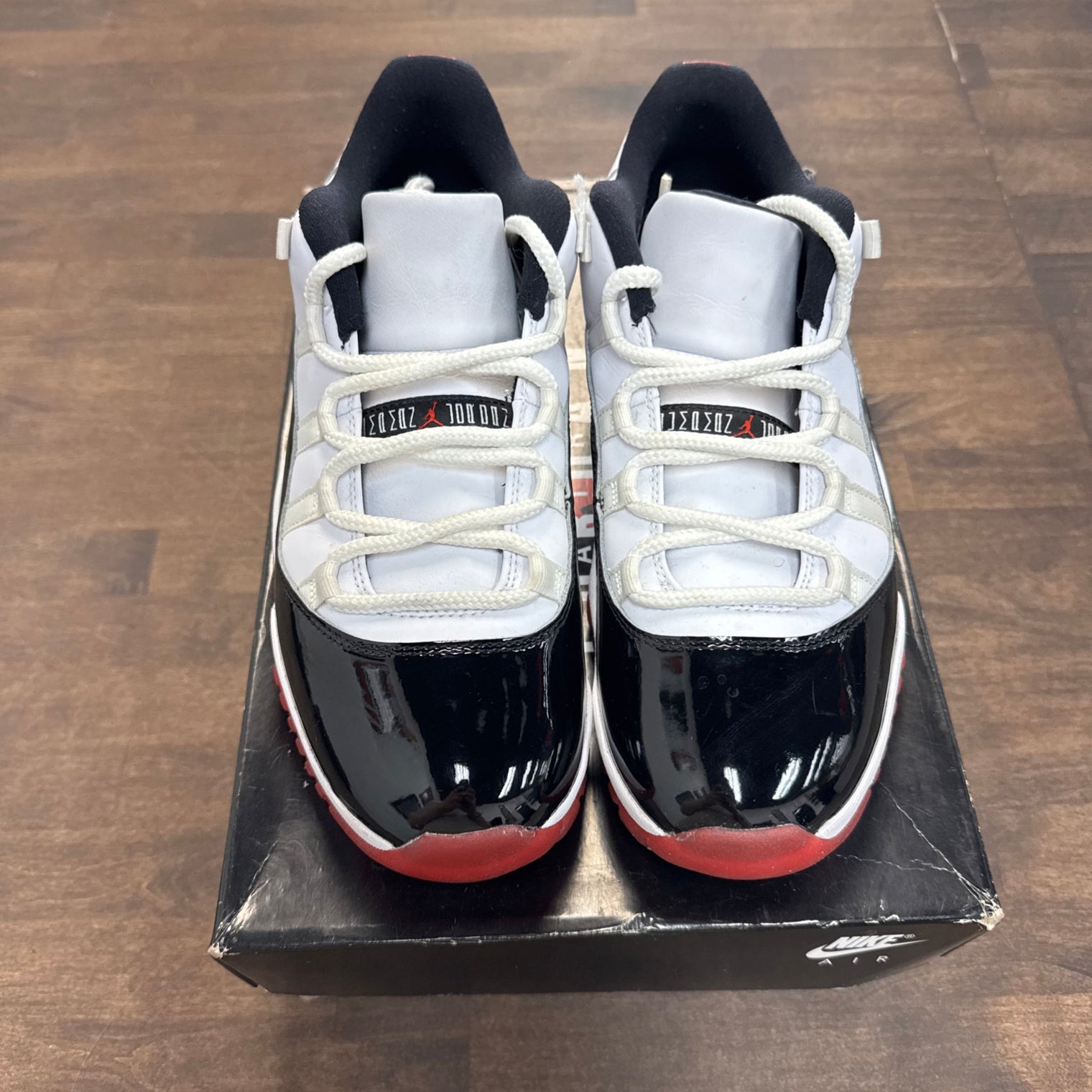 Concord Bred Jordan 11 Low (USED)