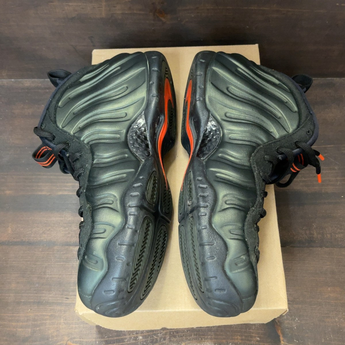 Nike Air Foamposite Pro Sequoia Size 11 (Pre-Owned) - Image 4