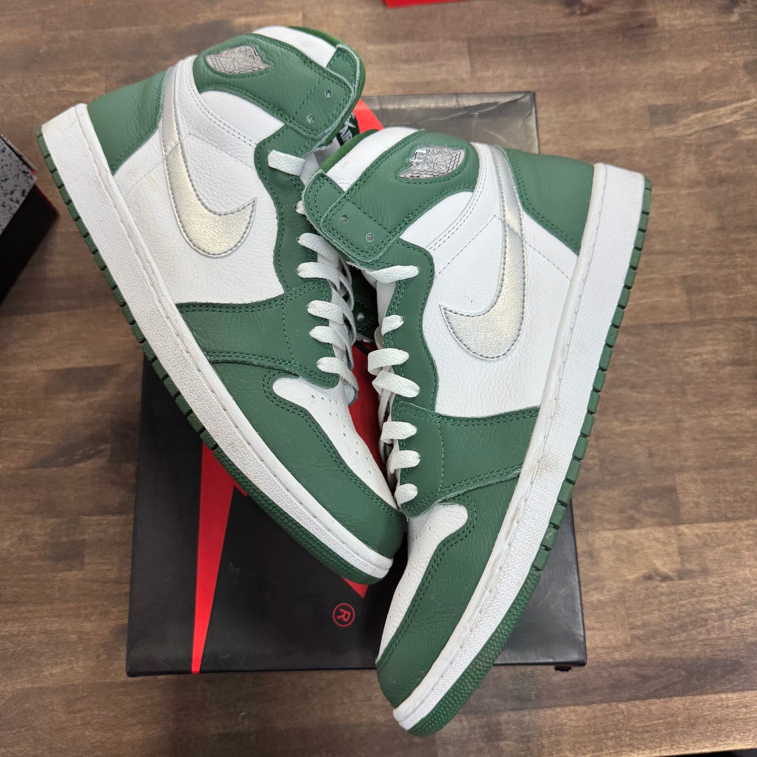 Gorge Green Jordan 1 High (USED)