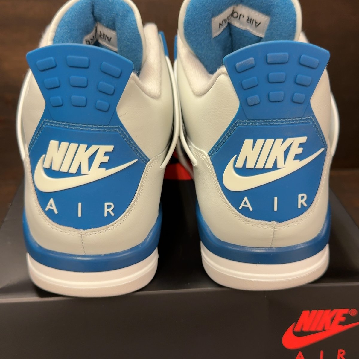 Jordan 4 Retro Military Blue (2024) Size 12 (Pre-Owned) - aux