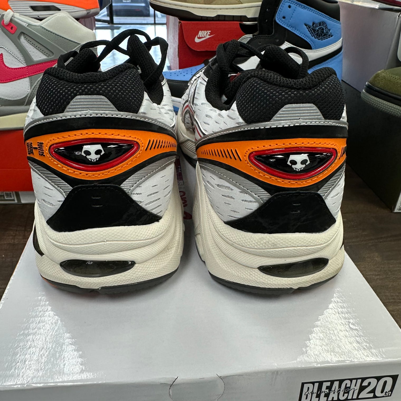 BLEACH Ichigo Kurosaki ASICS GT-2160 (USED)