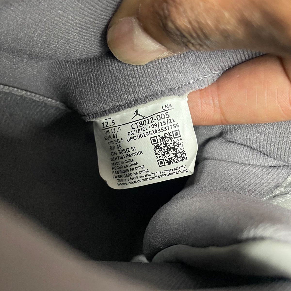 Jordan 11 Retro Cool Grey (2021) Size 12.5 (Pre-Owned) - aux