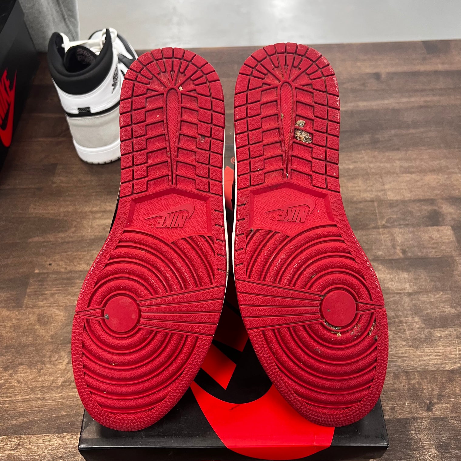 Patent Bred Jordan 1 High (USED)