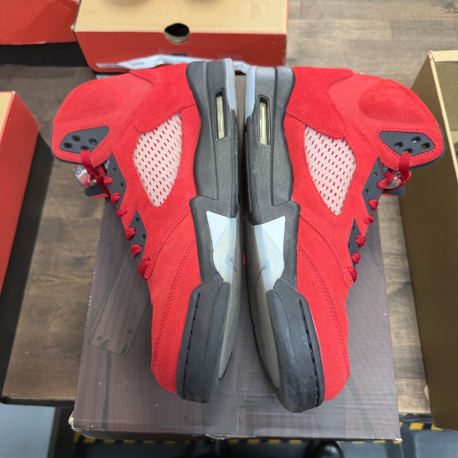 Raging Bull Jordan 5 Retro (USED)