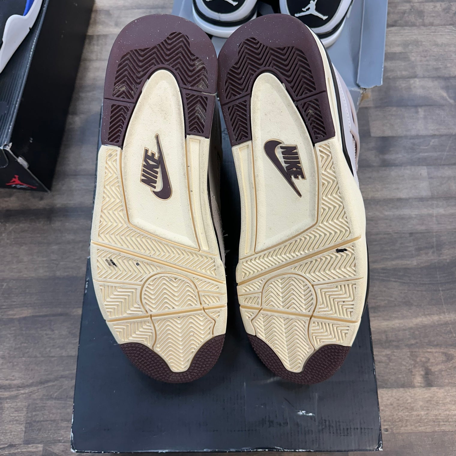 A Ma Maniere While You Were Sleeping Jordan 4 (W) (USED)