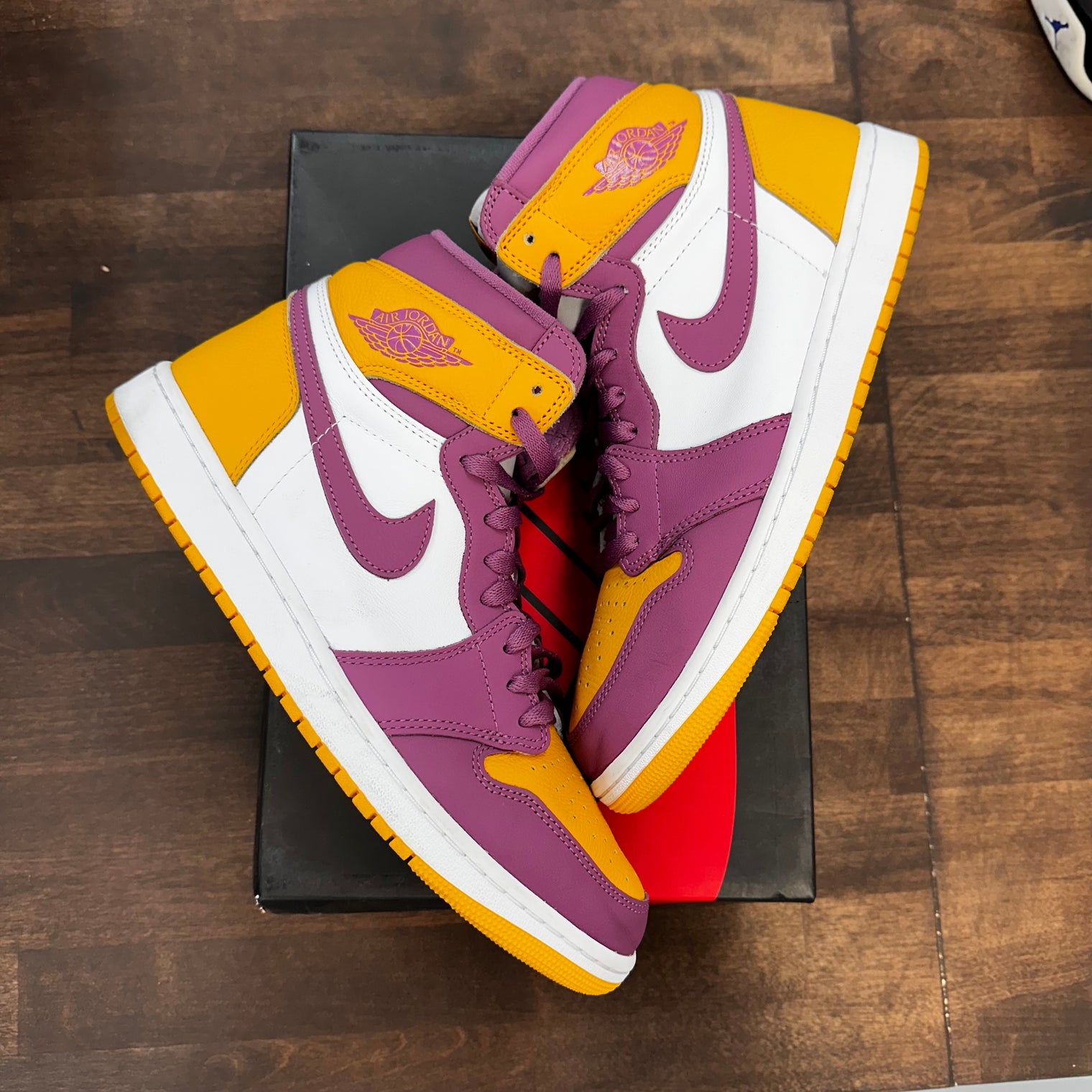 Brotherhood Jordan 1 High Retro (USED)