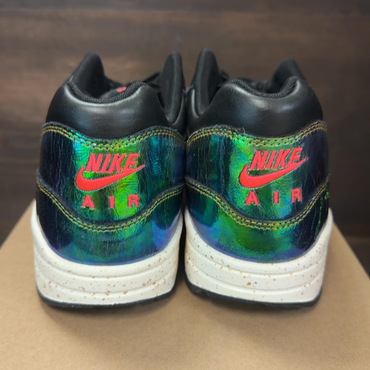 Nike Air Max 1 Bronze Trophy Size 9.5 - Image 4