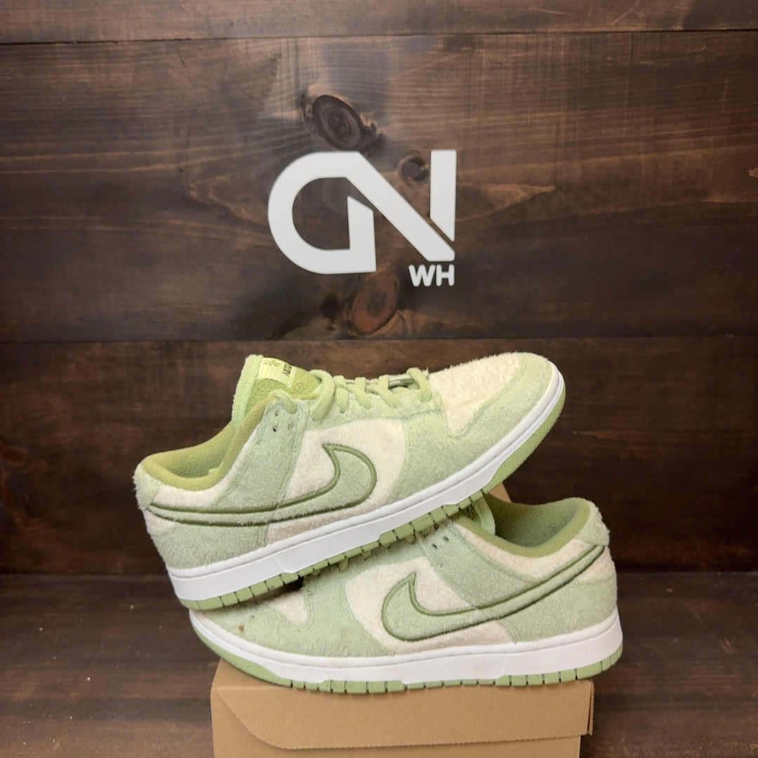 Nike Dunk Low SE Fleece Pack Honeydew (Women's) Size 8.5W (Pre-Owned) - Image 1