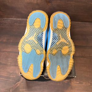 Jordan 11 Retro Low University Blue (2017) Size 8.5 (Pre-Owned)