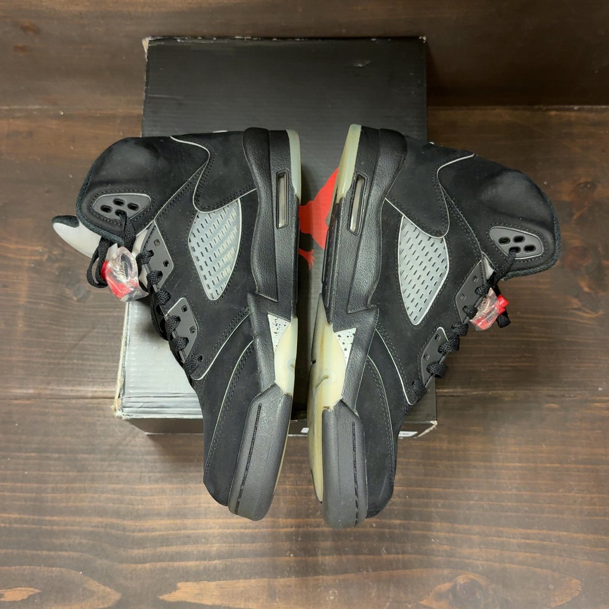 Jordan 5 Retro OG Black Metallic Reimagined (GS) Size 7Y (Pre-Owned) - aux