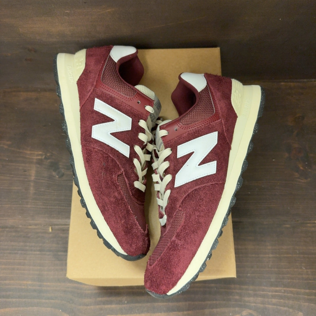 New Balance 574 Classic Crimson Size 11.5 (Pre-Owned) - Image 2