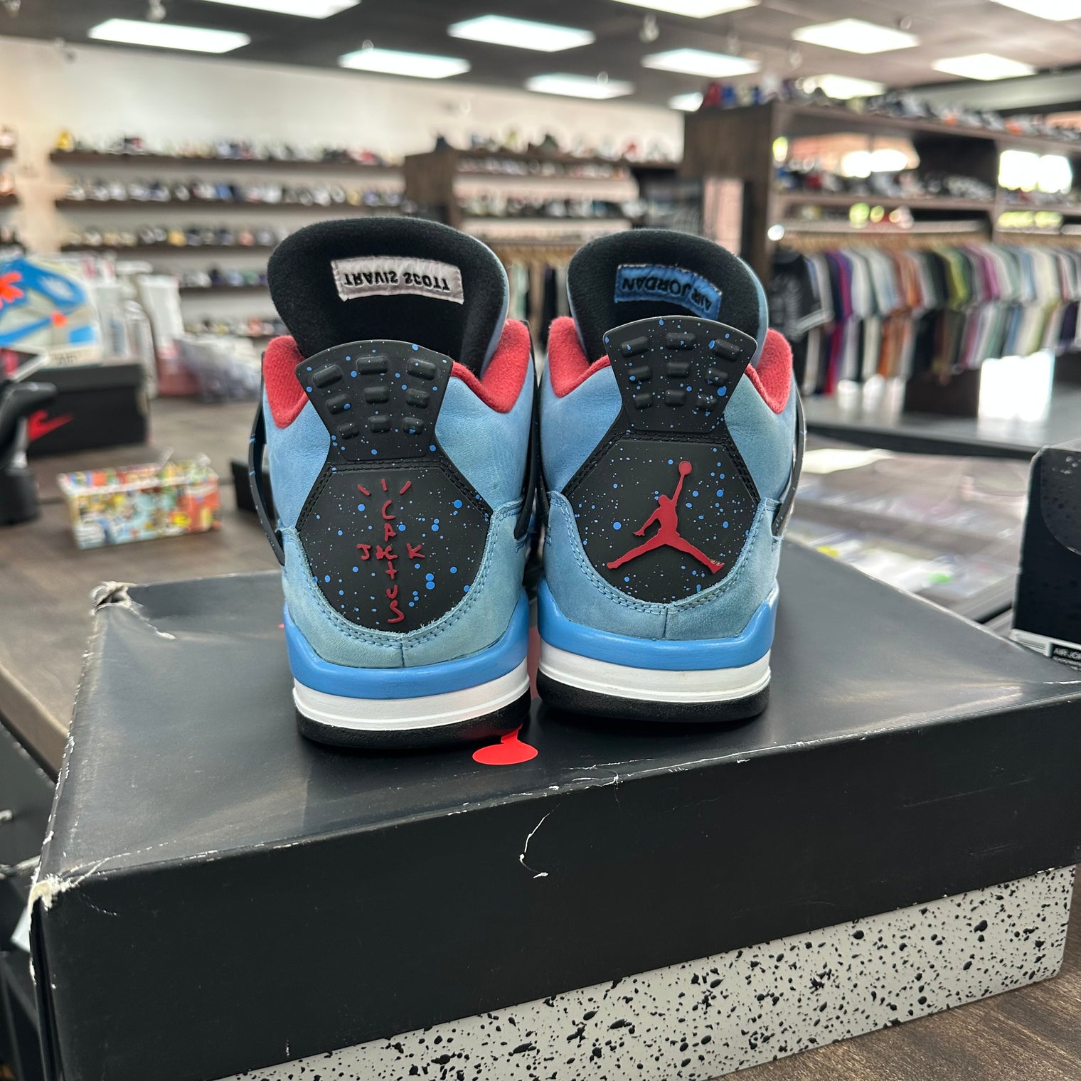 Travis Scott Jordan 4 Cactus Jack (USED)