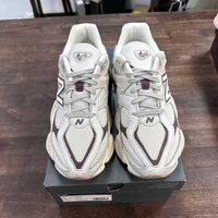 Grey Matter Timberwolf New Balance 9060 (USED)