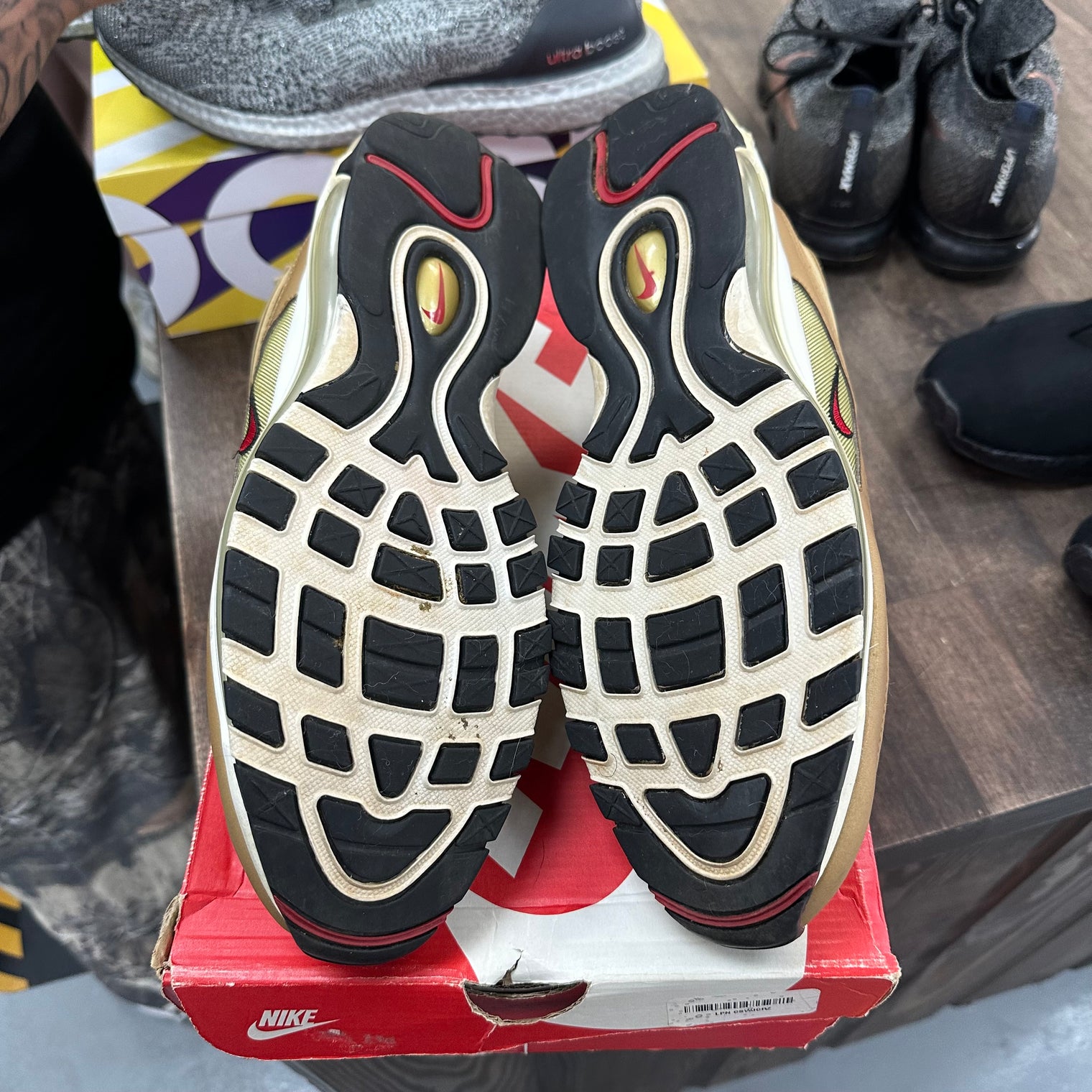 Metallic Gold Air Max 97 (USED)