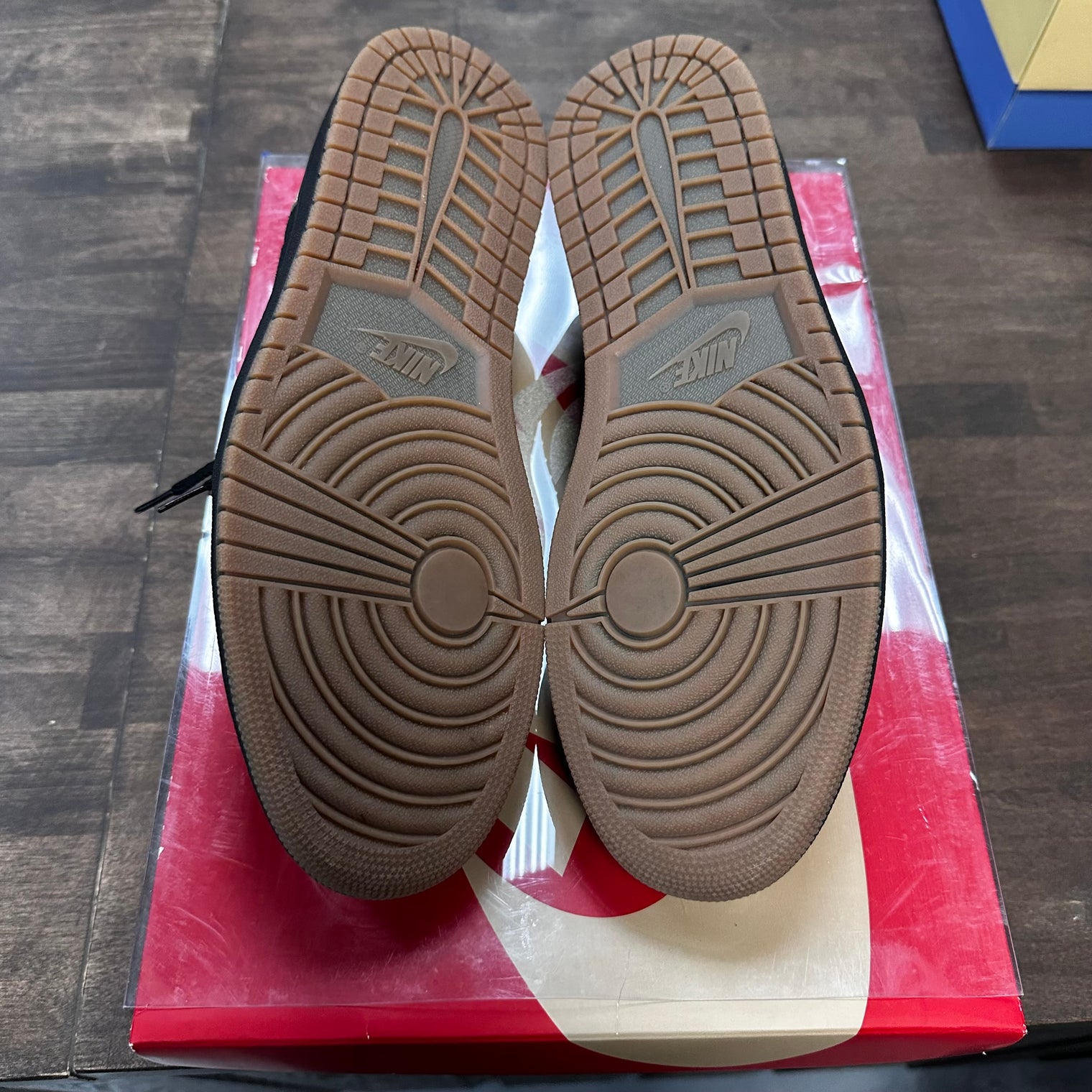 Solefly Jordan 1 Low OG (USED)