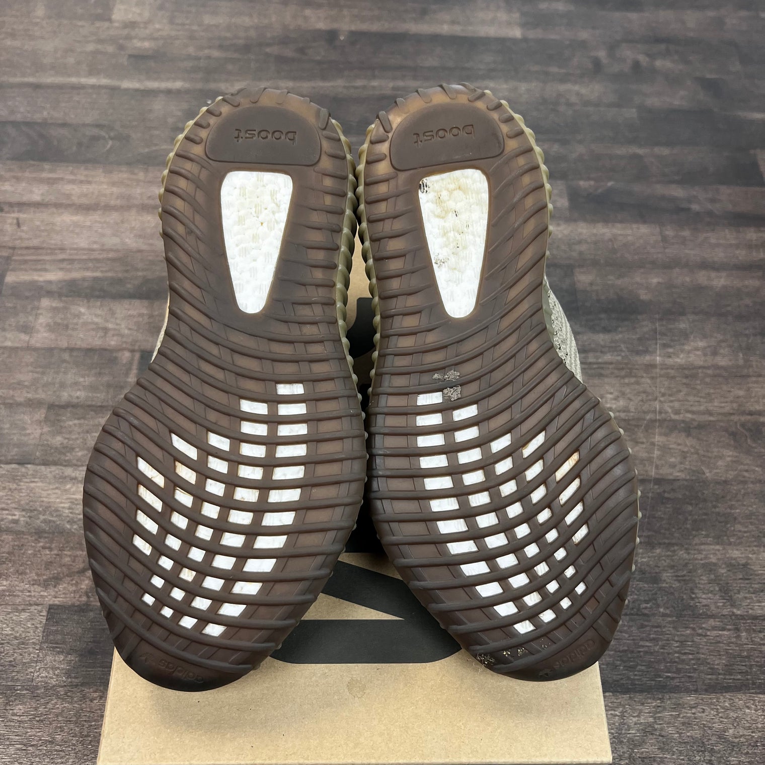 Sand Taupe Yeezy 350 (USED)