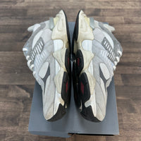 Rain Cloud New Balance 9060 (USED)