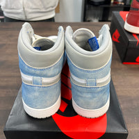 Hyper Royal Jordan 1 High (USED)